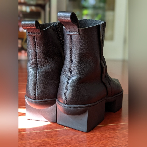 Trippen box 38 square toe leather black boots - Picture 7 of 7